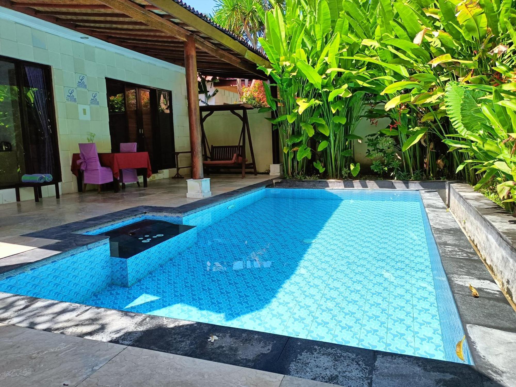 Lavender Villa & Spa Kuta  Exterior photo