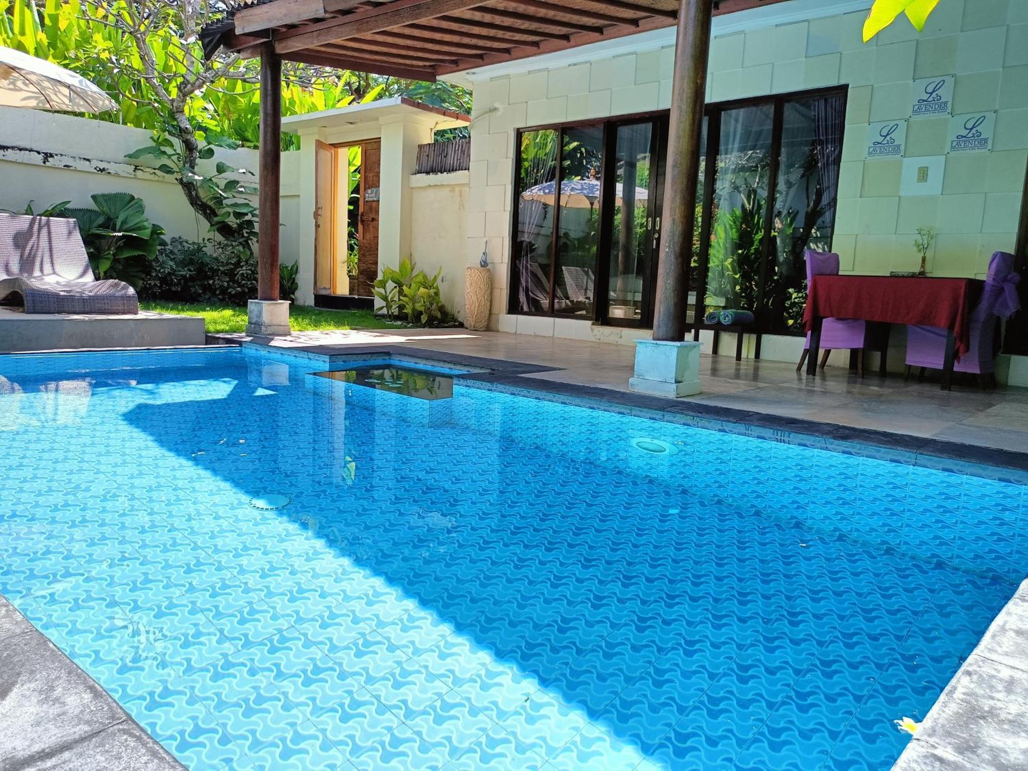 Lavender Villa & Spa Kuta  Exterior photo